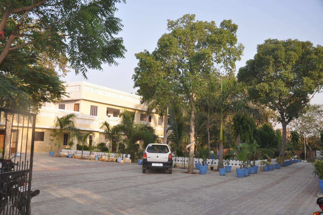 Hotel Eagle Nest Bharatpur Exteriér fotografie